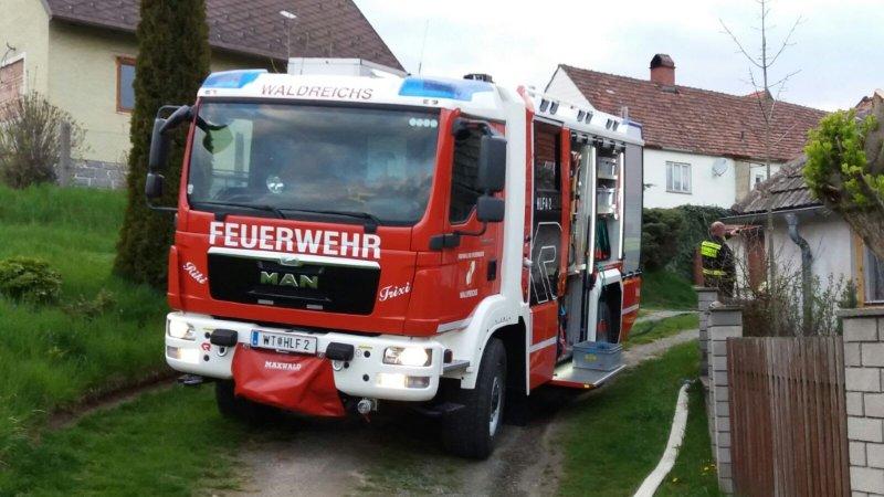 einsatz brunnen auspumpen 19.04.2016 018